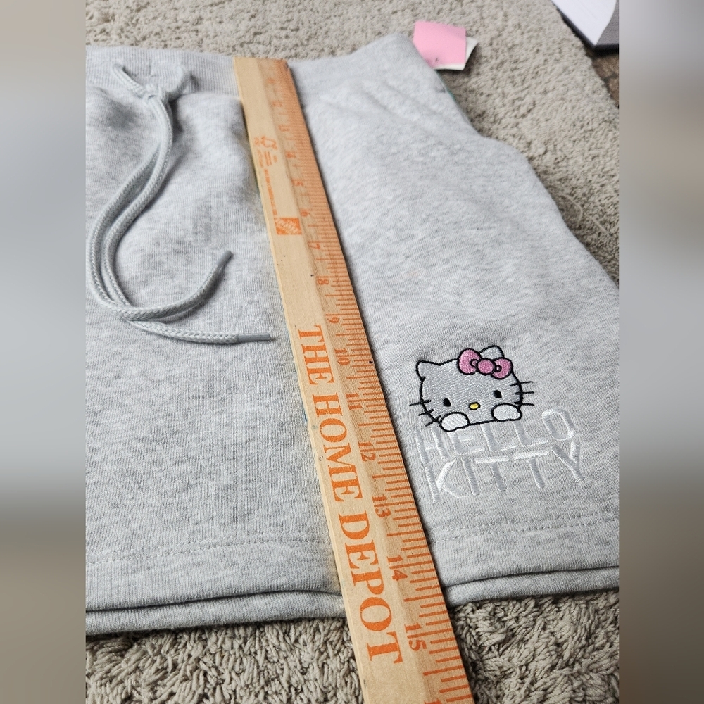 Women's Hello Kitty Colorblock Mini Graphic Skirt - Heather Gray M - Picture 14 of 14
